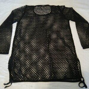 Wide-open mesh bathrobe made of stretchy spandex with decorative lacing at the b